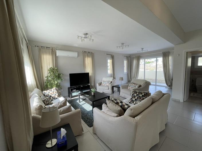 Image No.2-Villa / Détaché de 4 chambres à vendre à Leivadia