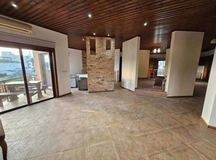 Image No.6-Villa de 7 chambres à vendre à Lakatamia