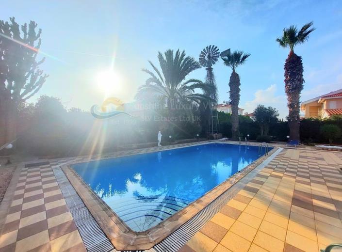 Image No.11-3 Bed Villa for sale