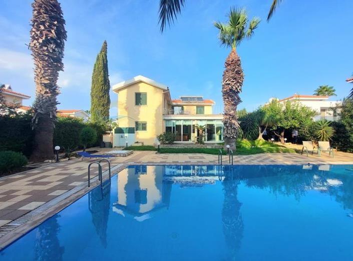 Image No.13-3 Bed Villa for sale