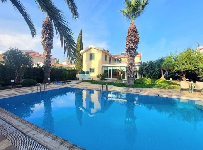 Image No.14-3 Bed Villa for sale