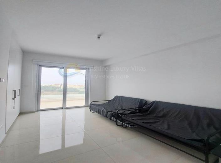 Image No.8-Villa de 4 chambres à vendre à Paralimni