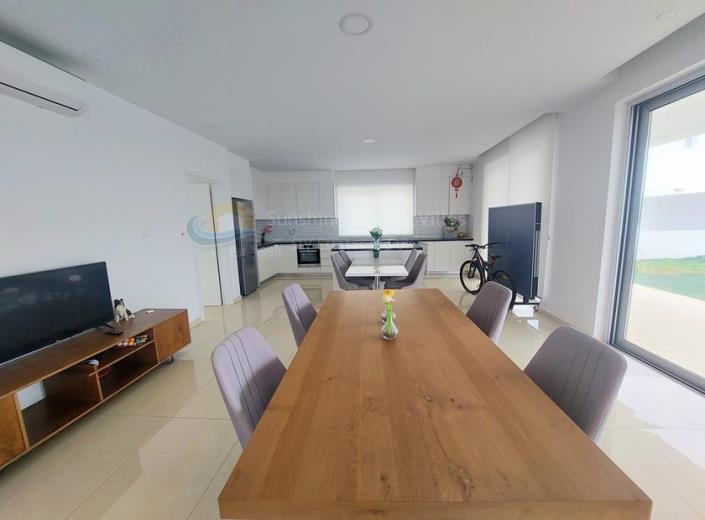 Image No.18-Villa de 4 chambres à vendre à Paralimni