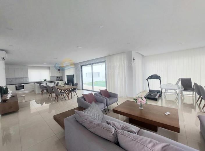 Image No.22-Villa de 4 chambres à vendre à Paralimni