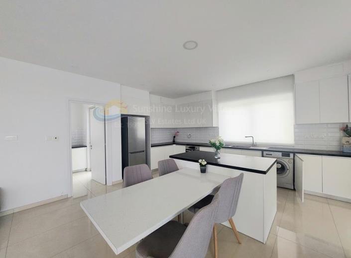 Image No.24-Villa de 4 chambres à vendre à Paralimni