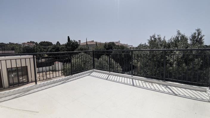 Image No.18-2 Bed Villa for sale