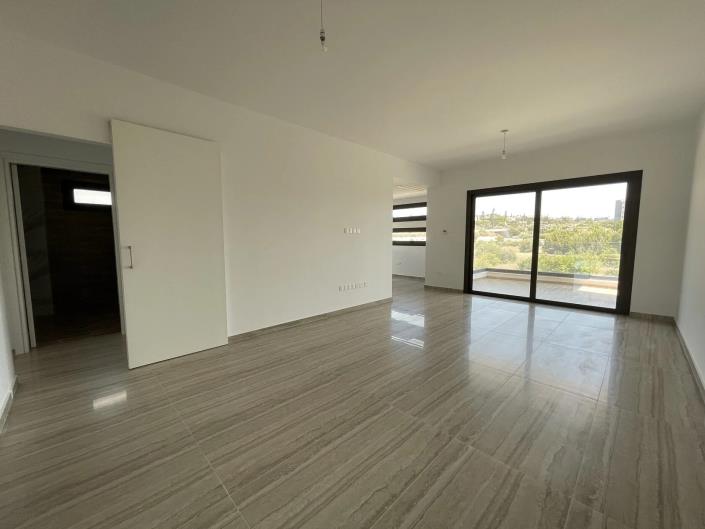 Image No.3-Appartement de 2 chambres à vendre à Potamos Germasogias