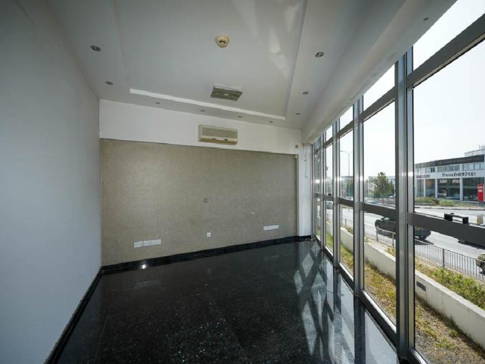 Image No.8-Commercial à vendre à Strovolos