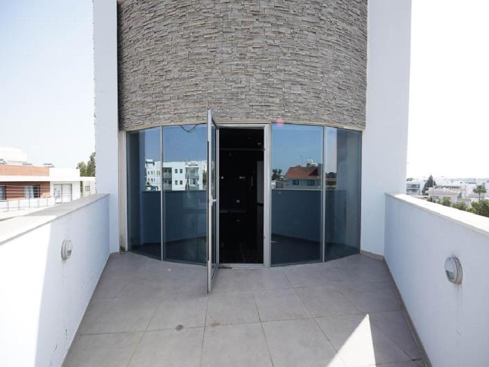 Image No.11-Commercial à vendre à Strovolos