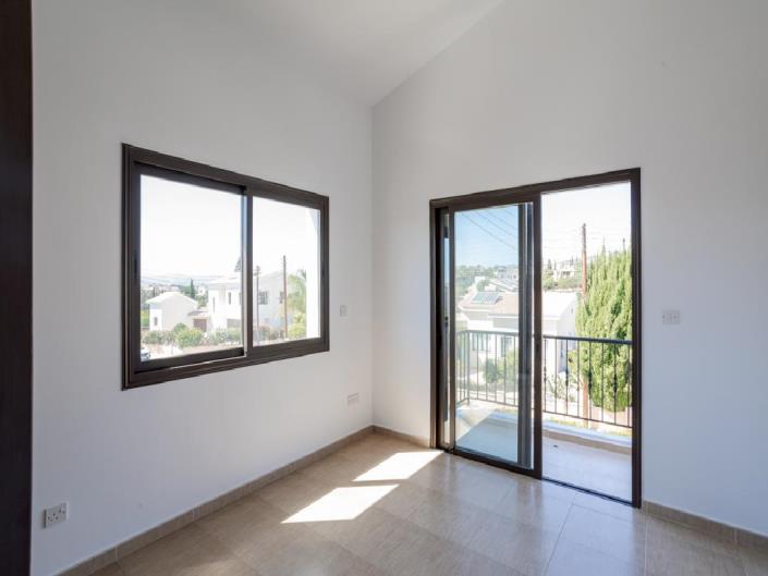 Image No.14-3 Bed Villa for sale