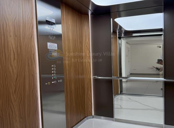 Image No.10-3 Bed Apartment for sale