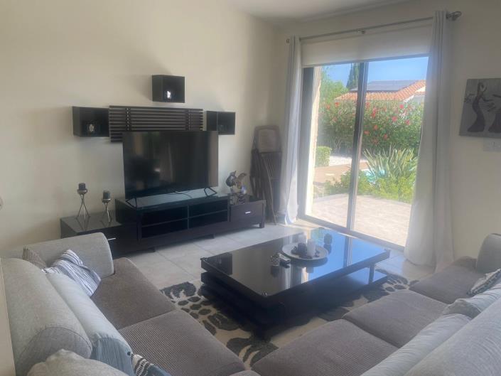 Image No.6-3 Bed Villa for sale