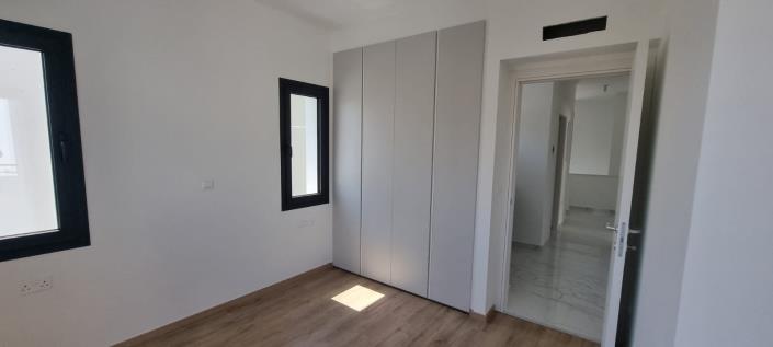 Image No.10-3 Bed Villa for sale