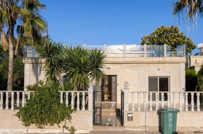 Image No.22-5 Bed Villa for sale