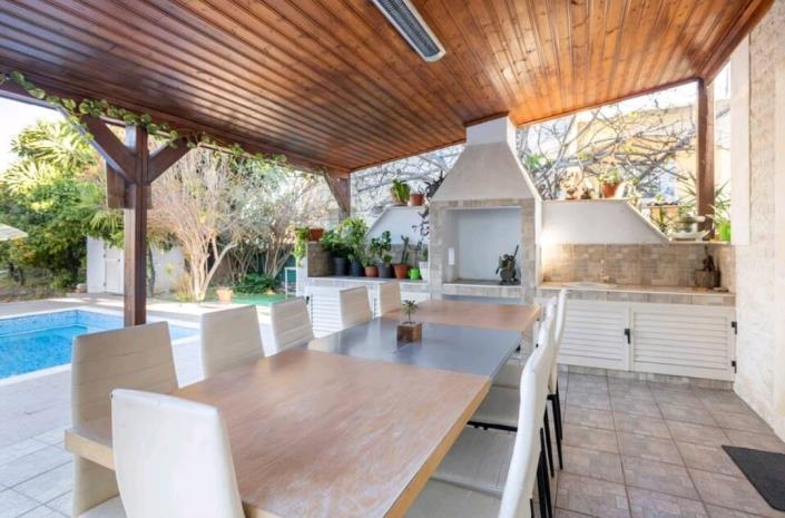 Image No.18-5 Bed Villa for sale