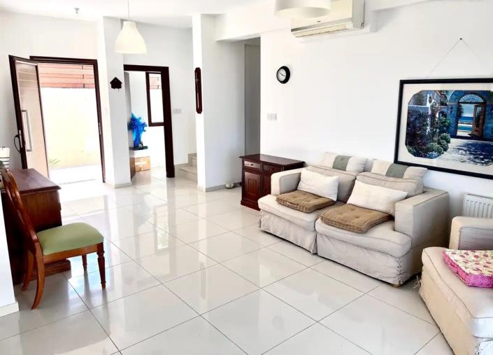 Image No.2-3 Bed Villa for sale