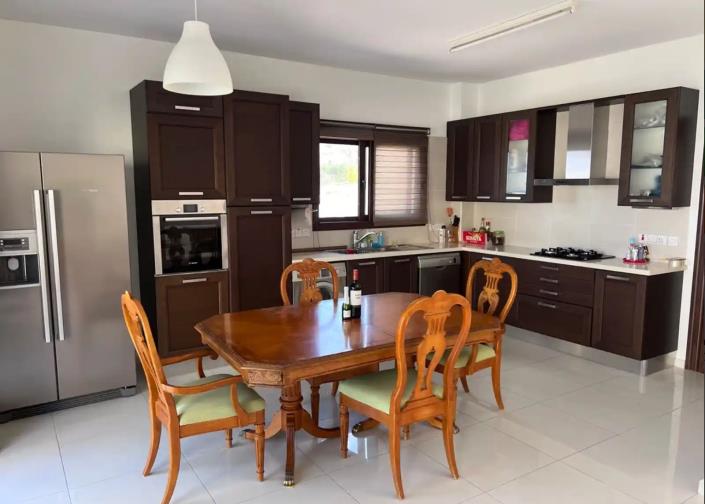 Image No.6-3 Bed Villa for sale