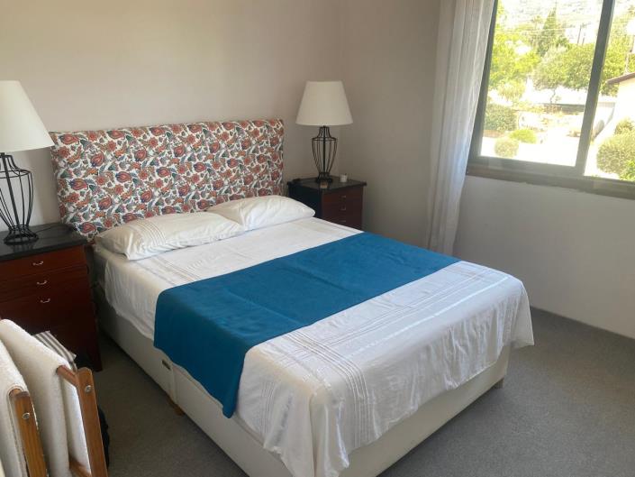 Image No.18-4 Bed Townhouse for sale