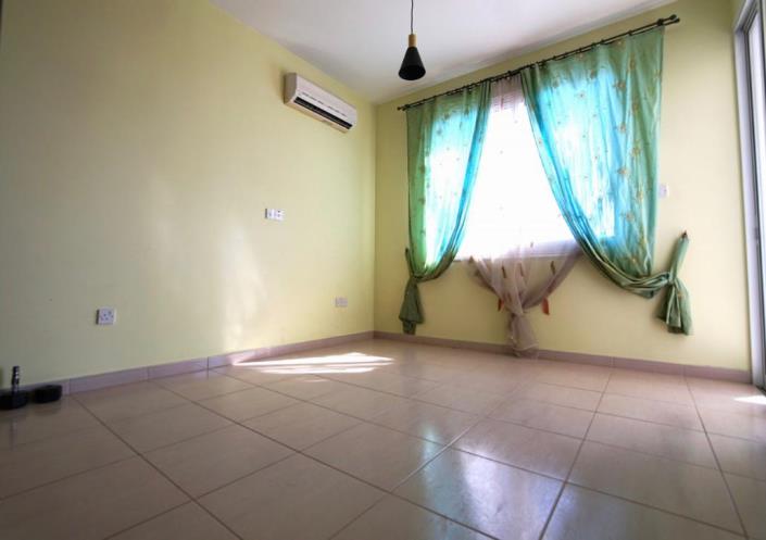 Image No.18-3 Bed Apartment for sale