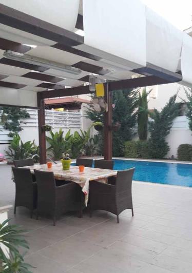 Image No.10-4 Bed Villa for sale