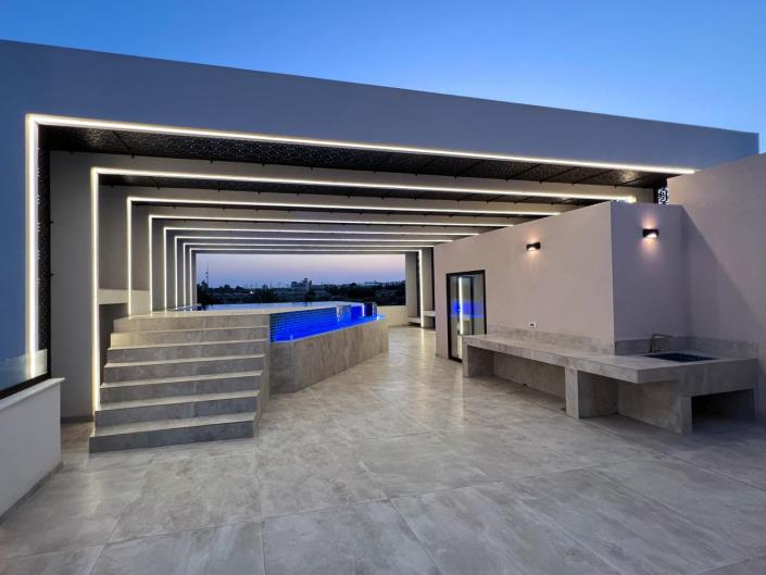 Image No.13-7 Bed Villa for sale