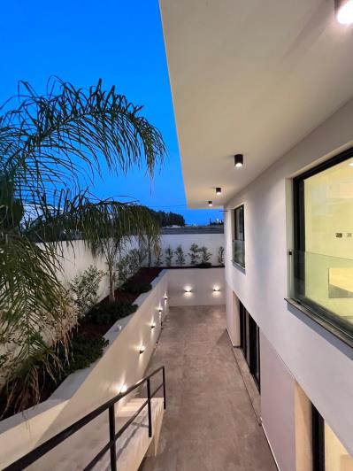 Image No.19-7 Bed Villa for sale