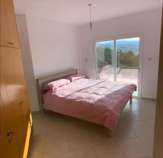 Image No.7-Villa de 4 chambres à vendre à Peyia