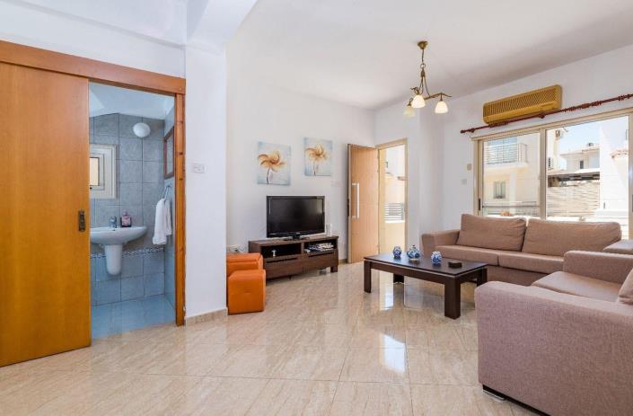 Image No.3-Villa de 2 chambres à vendre à Kapparis