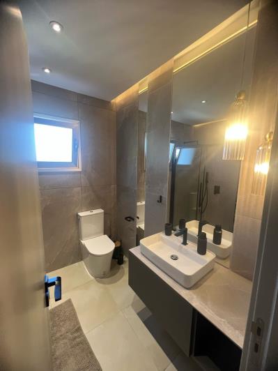 Image No.11-Appartement de 2 chambres à vendre à Agios Tychonas