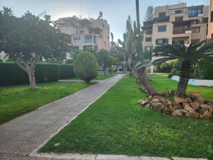 Image No.10-Appartement de 2 chambres à vendre à Agios Tychonas