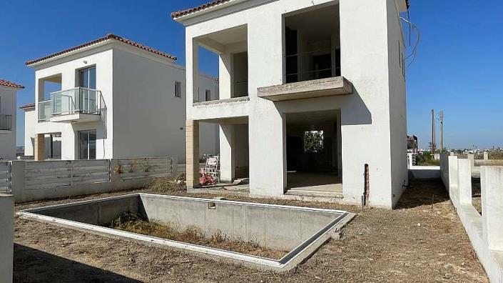 Image No.17-3 Bed Villa for sale