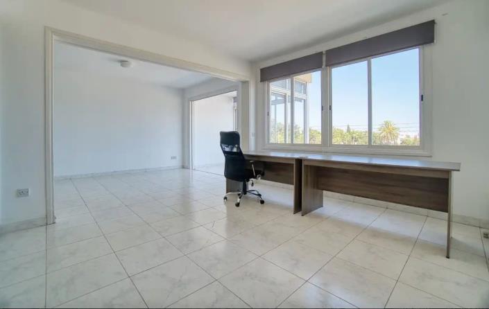 Image No.6-3 Bed Apartment for sale