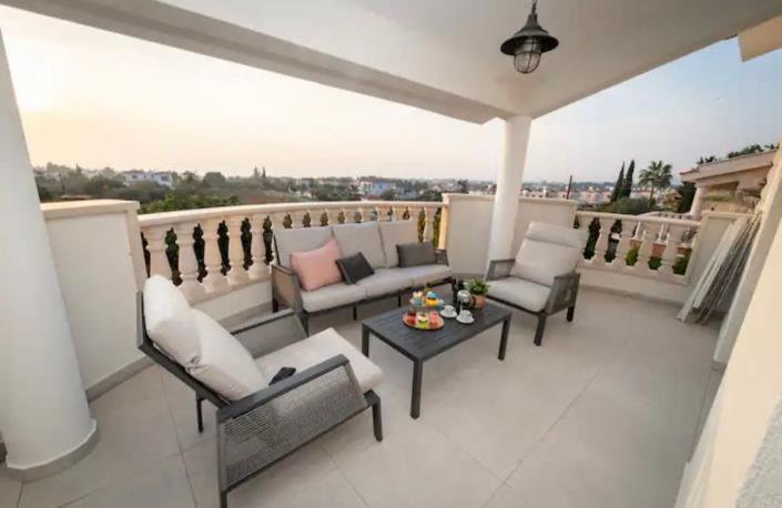 Image No.36-4 Bed Villa for sale