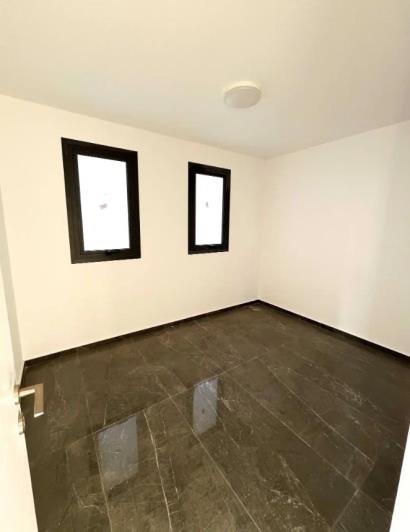 Image No.12-Appartement de 4 chambres à vendre à Limassol