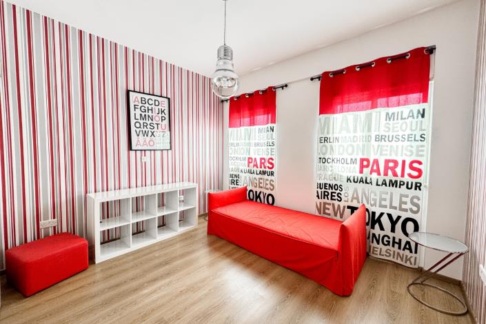 Image No.17-2 Bed Townhouse for sale