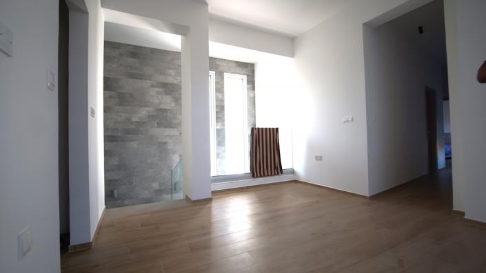 Image No.9-Villa de 4 chambres à vendre à Palodeia