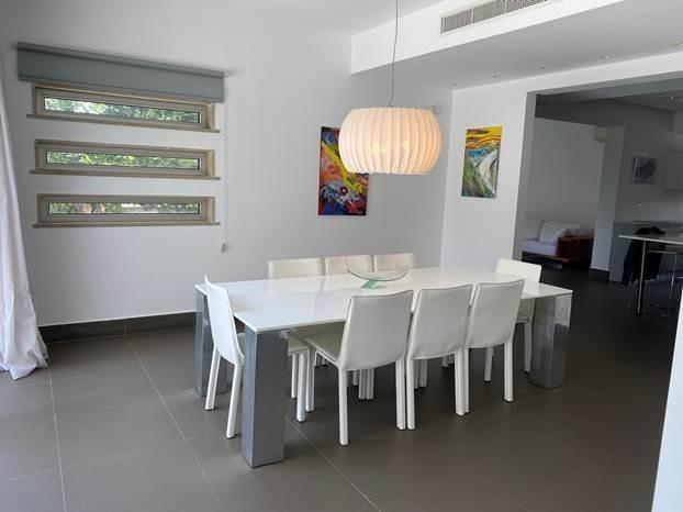 Image No.5-Villa de 5 chambres à vendre à Geroskipou