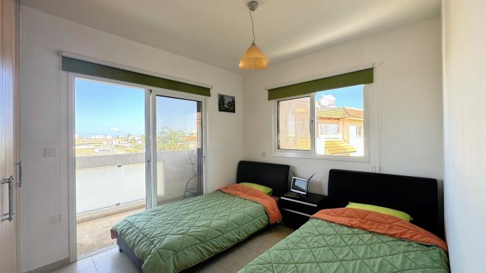 Image No.13-2 Bed Apartment for sale