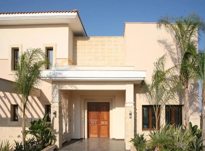 Image No.18-5 Bed Villa for sale