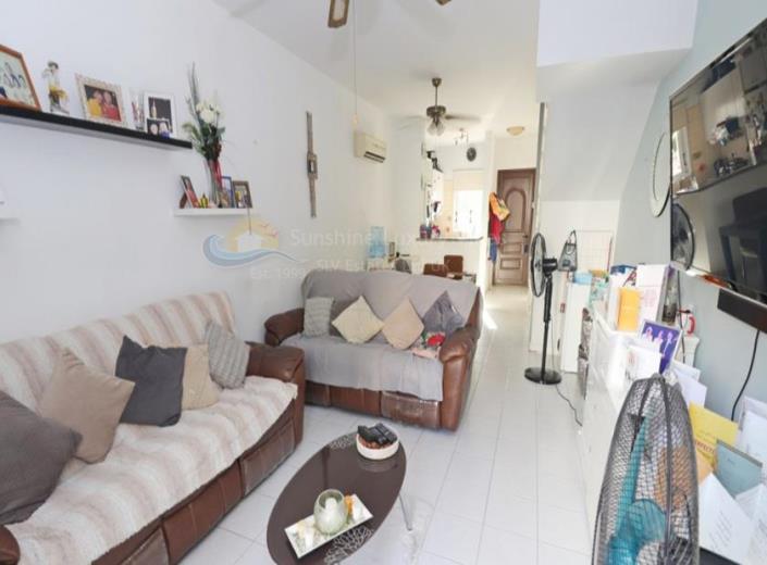 Image No.5-2 Bed Townhouse for sale