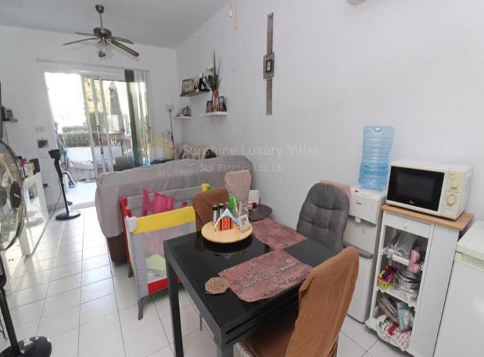 Image No.8-2 Bed Townhouse for sale