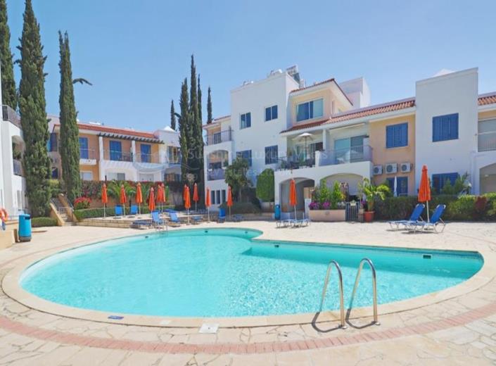 Image No.2-2 Bed Townhouse for sale