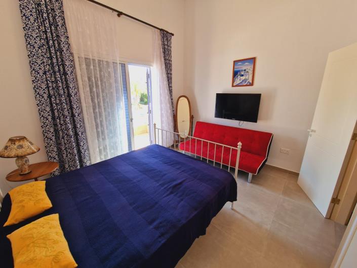 Image No.10-2 Bed Townhouse for sale