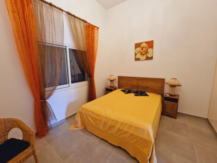 Image No.14-2 Bed Townhouse for sale