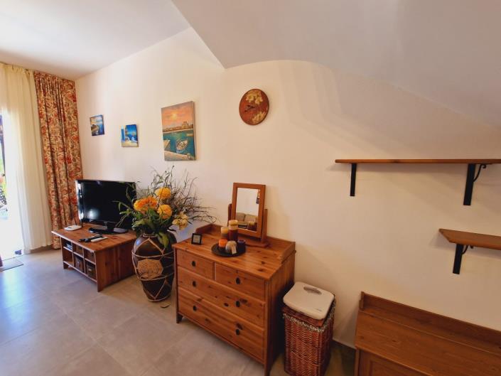 Image No.3-2 Bed Townhouse for sale