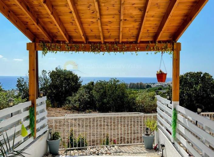 Image No.11-2 Bed Townhouse for sale