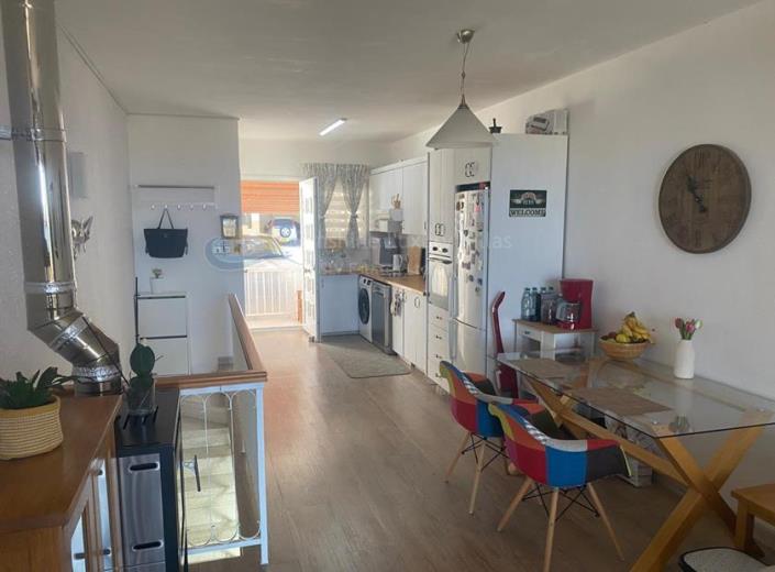 Image No.4-2 Bed Townhouse for sale