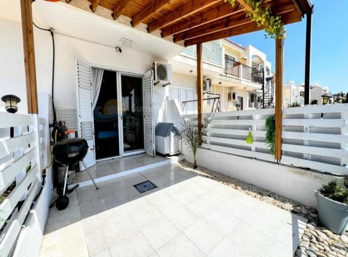 Image No.12-2 Bed Townhouse for sale