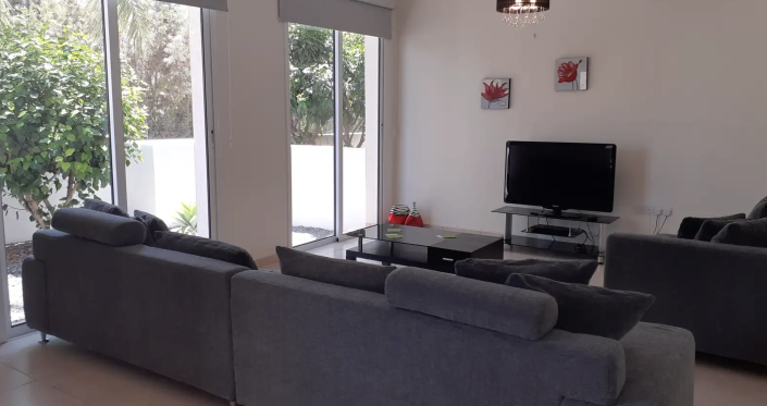 Image No.2-Jumelé de 4 chambres à vendre à Alethriko