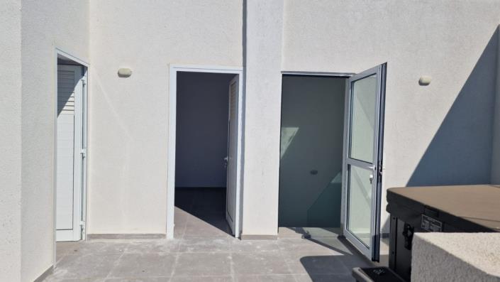 Image No.14-3 Bed Penthouse for sale